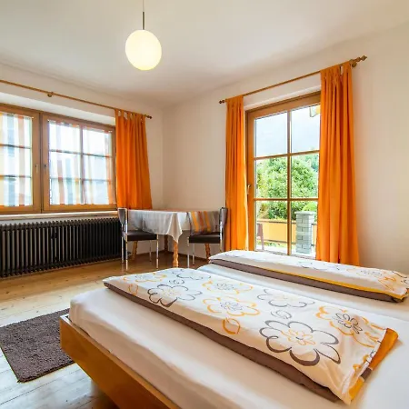 Larcher Appartement *